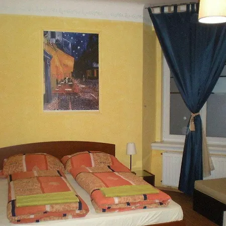 Guest house Elvis 2*