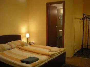 Elvis Guest house 2*